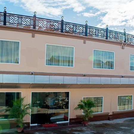 יאנגון Aung Tha Pyay Hotel 3 מראה חיצוני תמונה