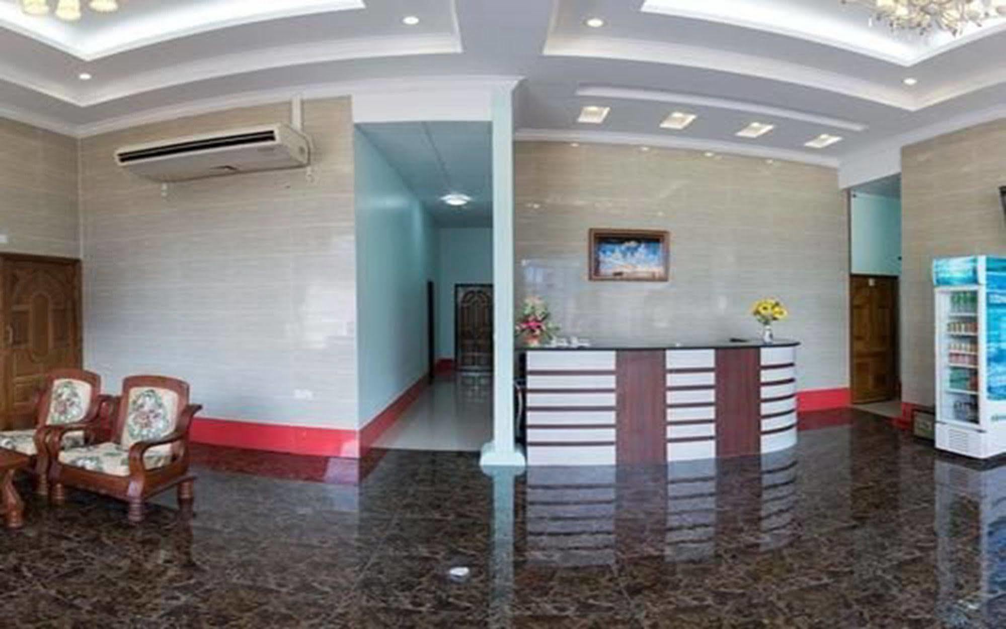 יאנגון Aung Tha Pyay Hotel 3 מראה חיצוני תמונה